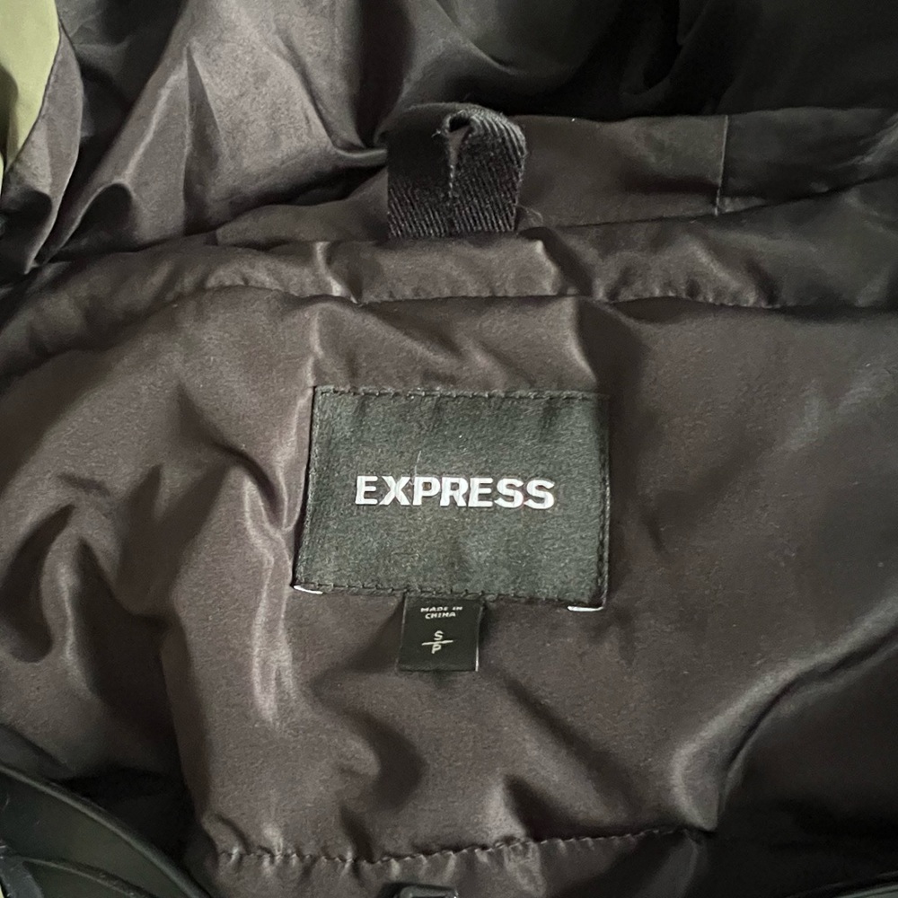 Hooded Parka - Picture 2 of 3